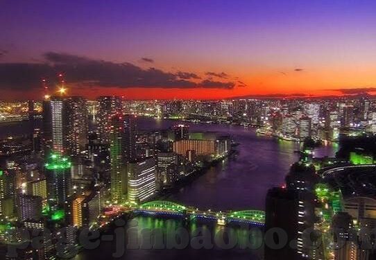 足球西班牙对德国比分-巅峰对决！西班牙与德国激战，比分背后的战术博弈与历史恩怨